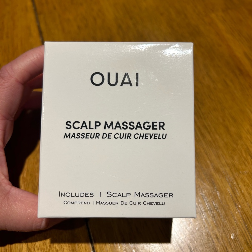 OUAI Scalp Massager. New, in original packaging. Scalp scrubber, exfoliator